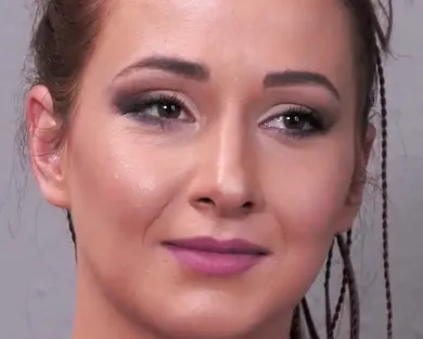 Смотреть порно: Елена показывает тело и киску и трахается у Вудмана на кастинге