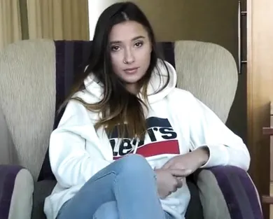 Смотреть порно: Русская порно модель проходит кастинг Вудмана